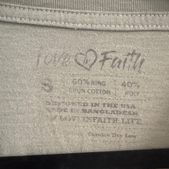 Love Faith Elephant Graphic Women’s T-Shirt - Picture 3 of 4